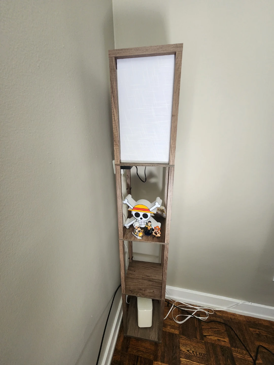 Floor Lamp with Shelves - photo 2