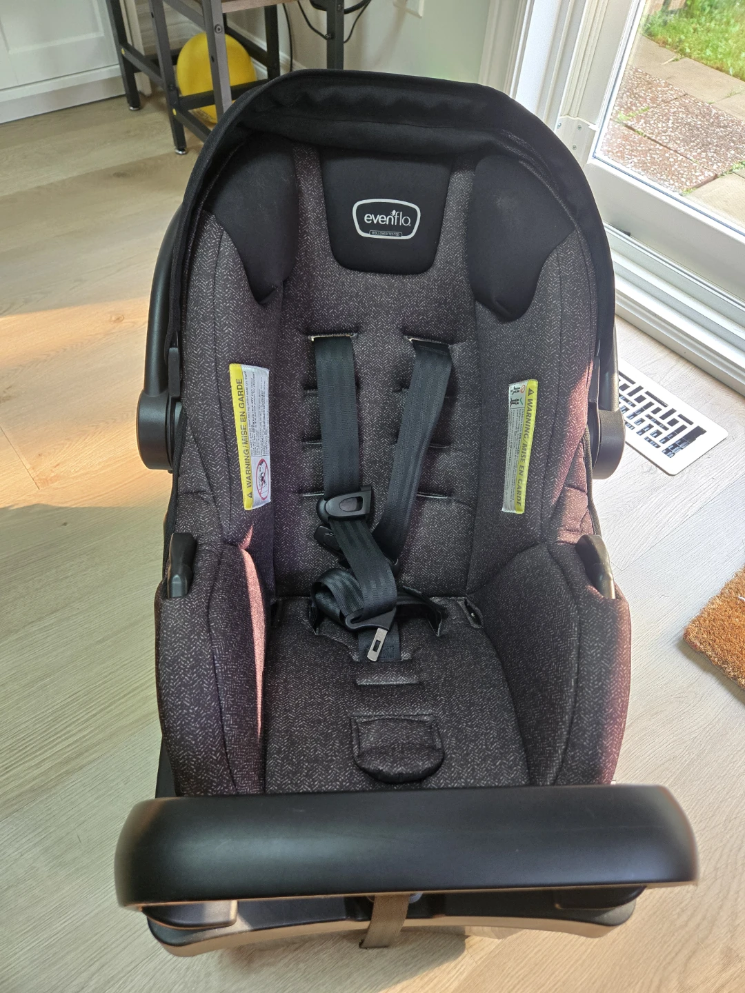 Evenflo Infant Car Seat - photo 3