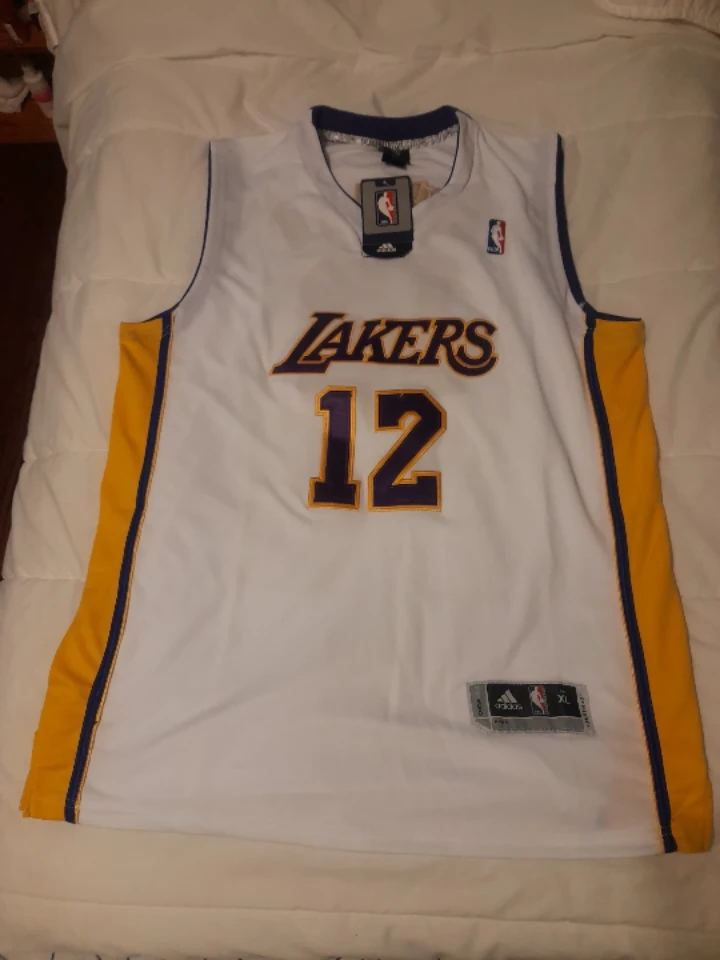 Adidas Los Angeles Lakers #12 Jersey ⚽️