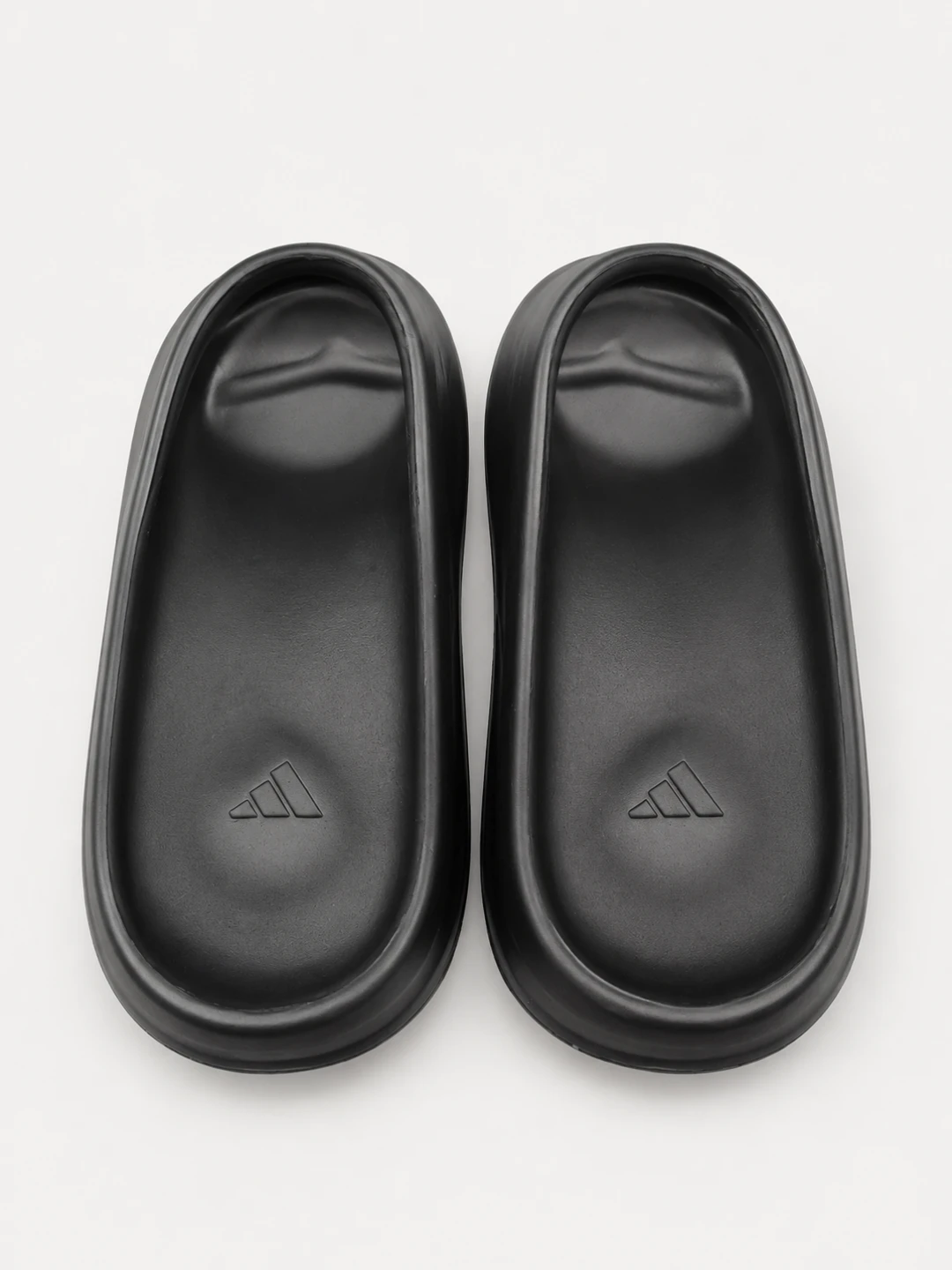 Adidas Yeezy Slide - photo 2