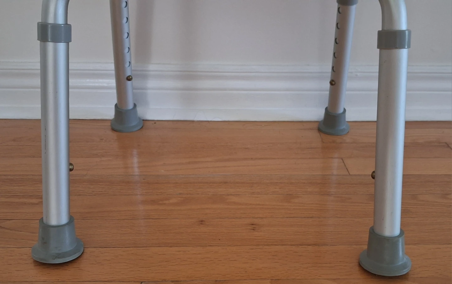 Adjustable Shower Chair - photo 5