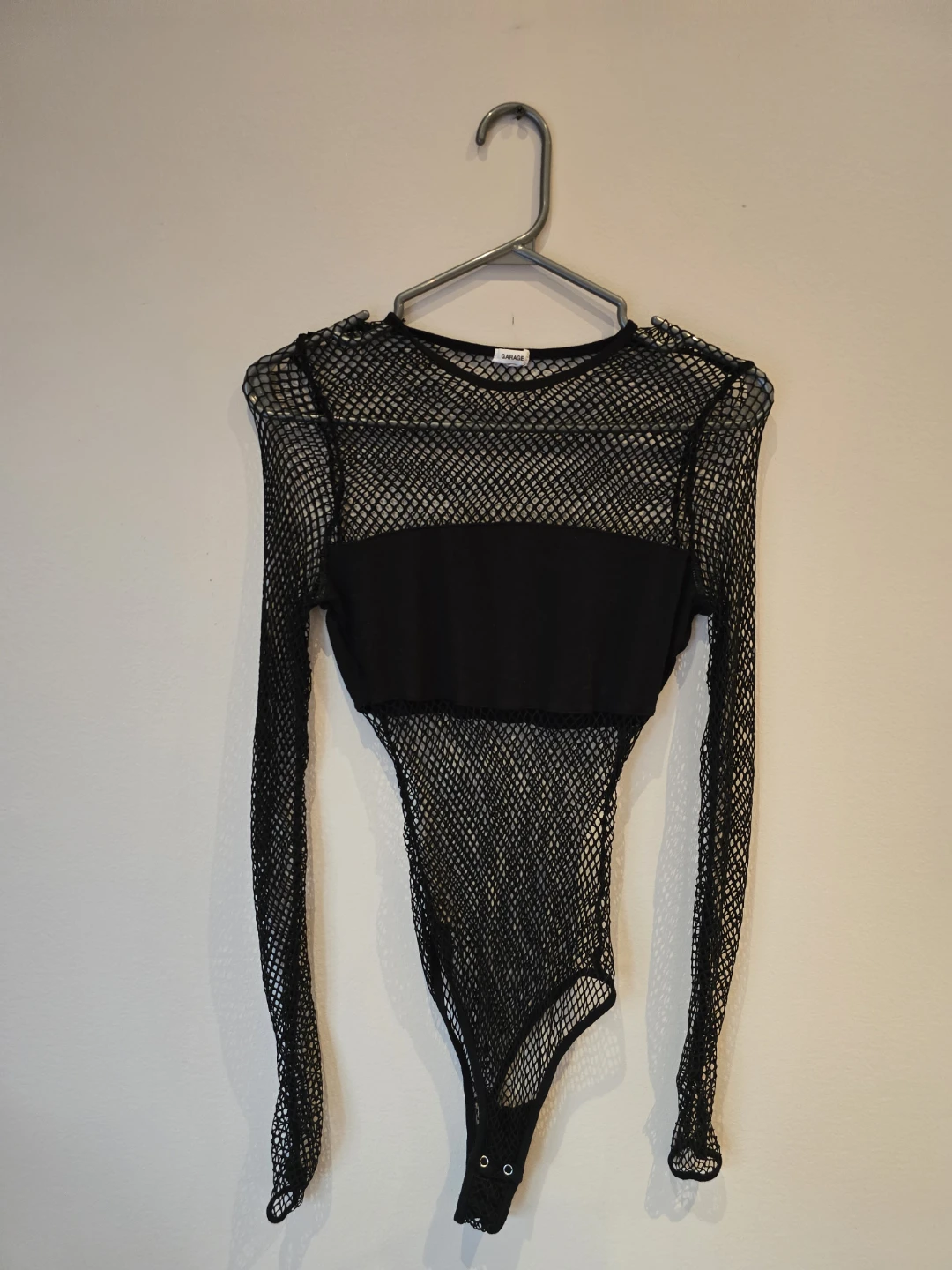 Bodysuit fishnet, size s, from garage like new.