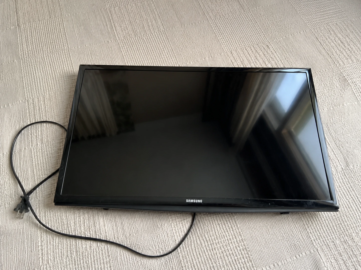 Samsung Flat Screen TV