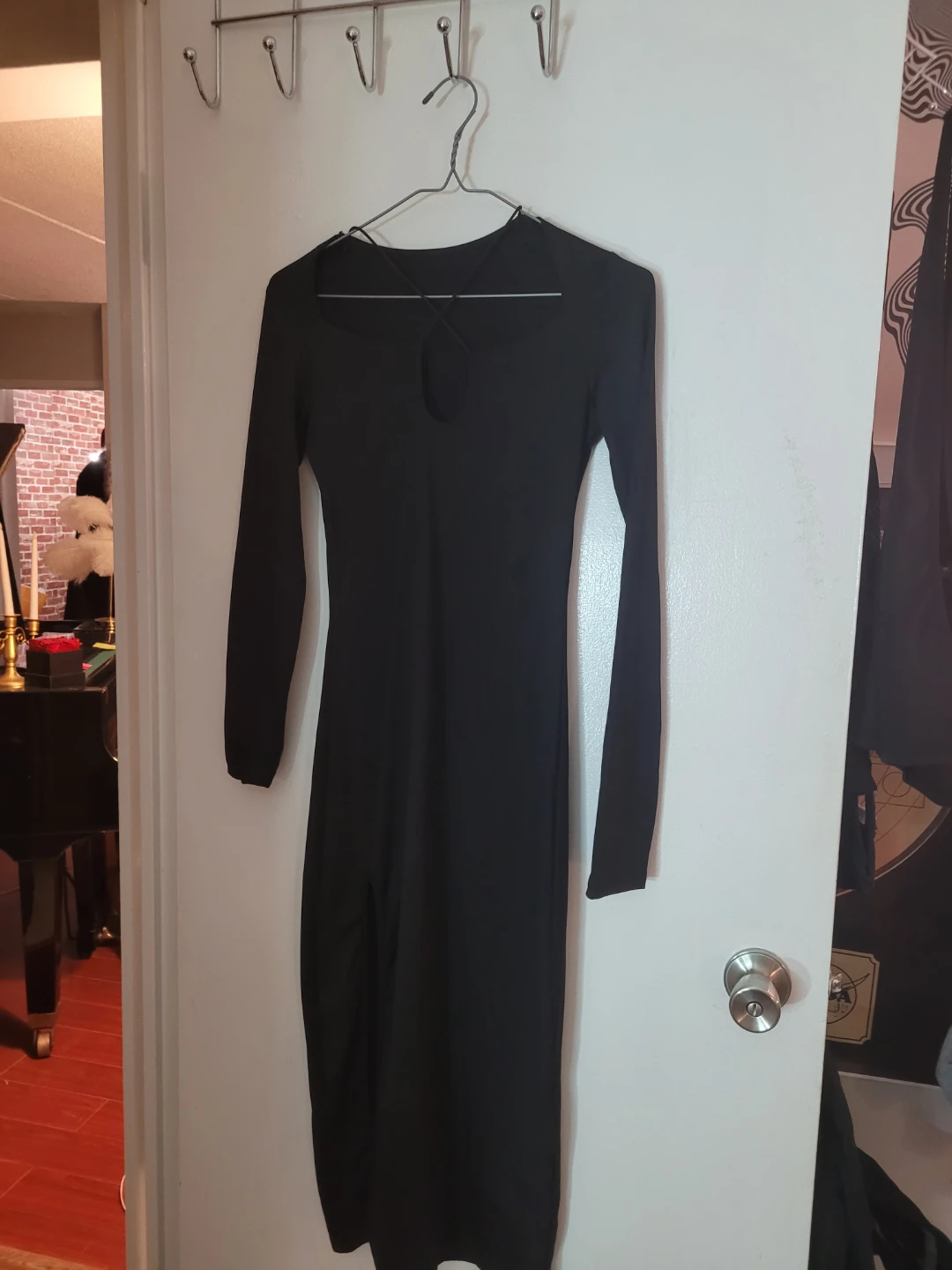 Black Long Sleeve Midi Dress