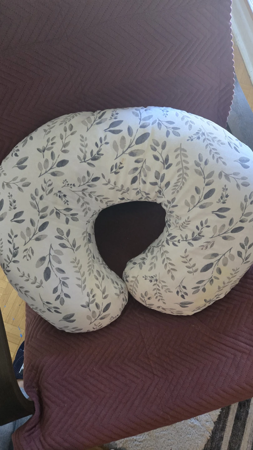 Boppy Nursing Pillow - photo 2