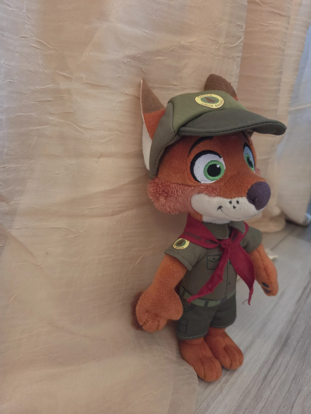 Disney Zootopia Junior Rangers - Nick Wilde Plush - 9” - photo 2