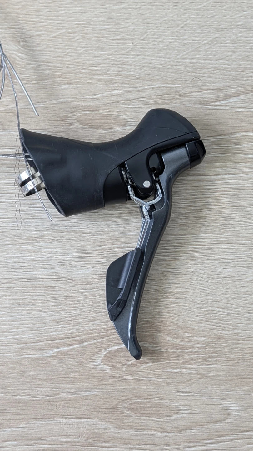 Shimano Claris ST-R2000 Right 8-Speed Shift/Brake Lever - photo 2