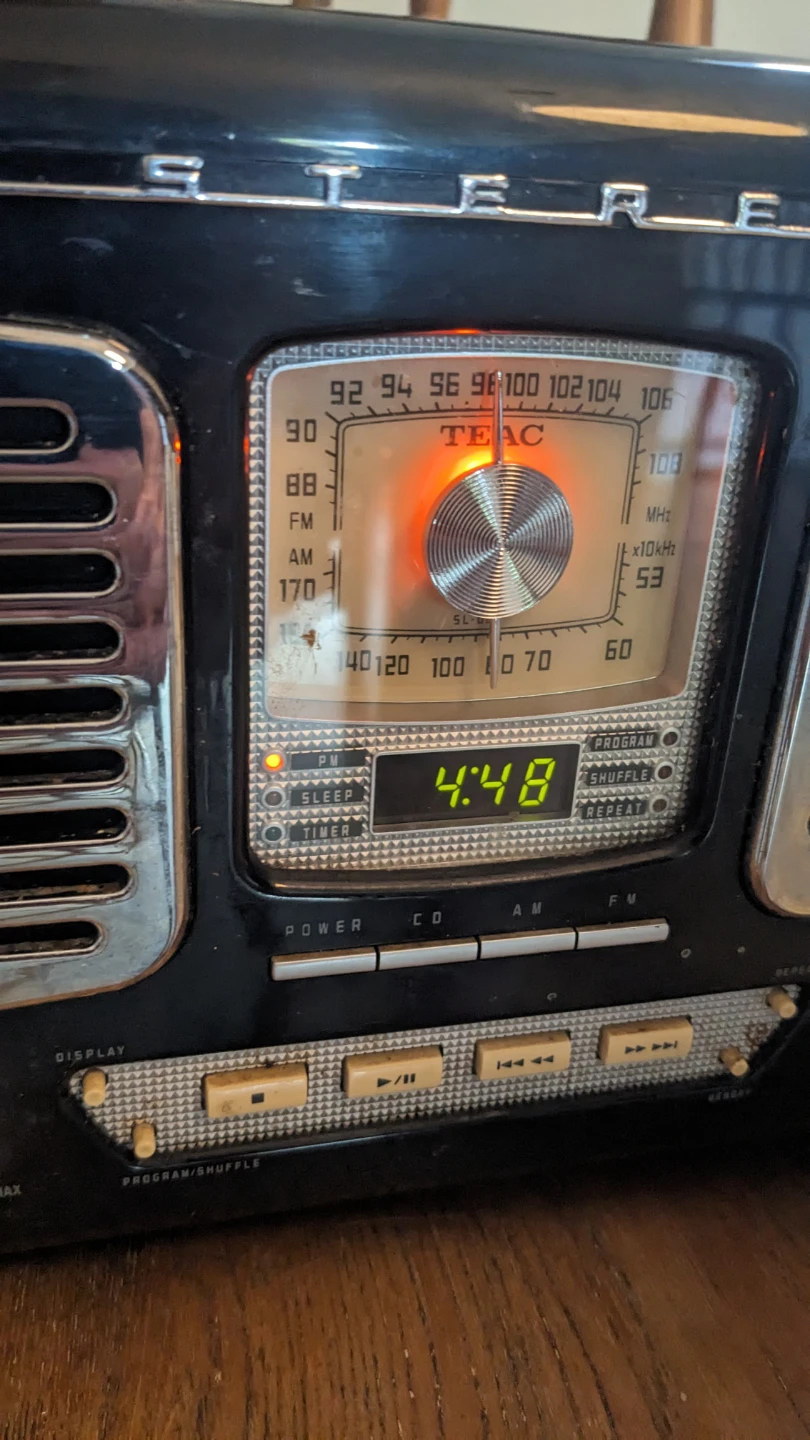 Retro Stereo Radio - photo 2