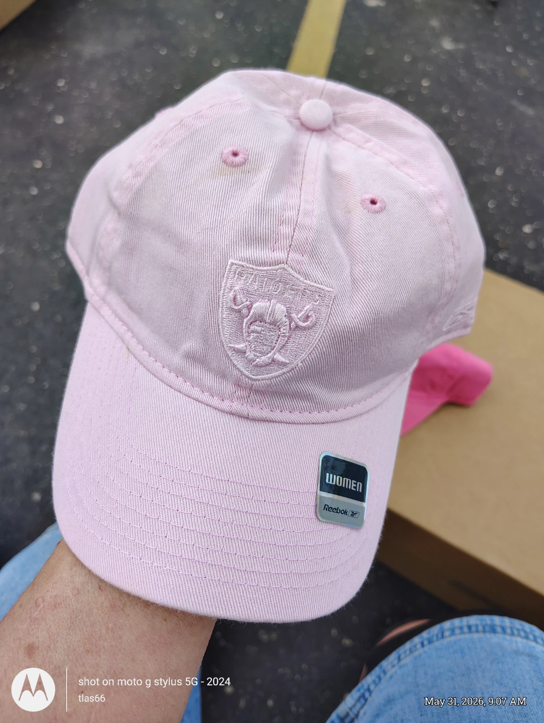 Reebok Women's Pink Baseball Cap - photo 2