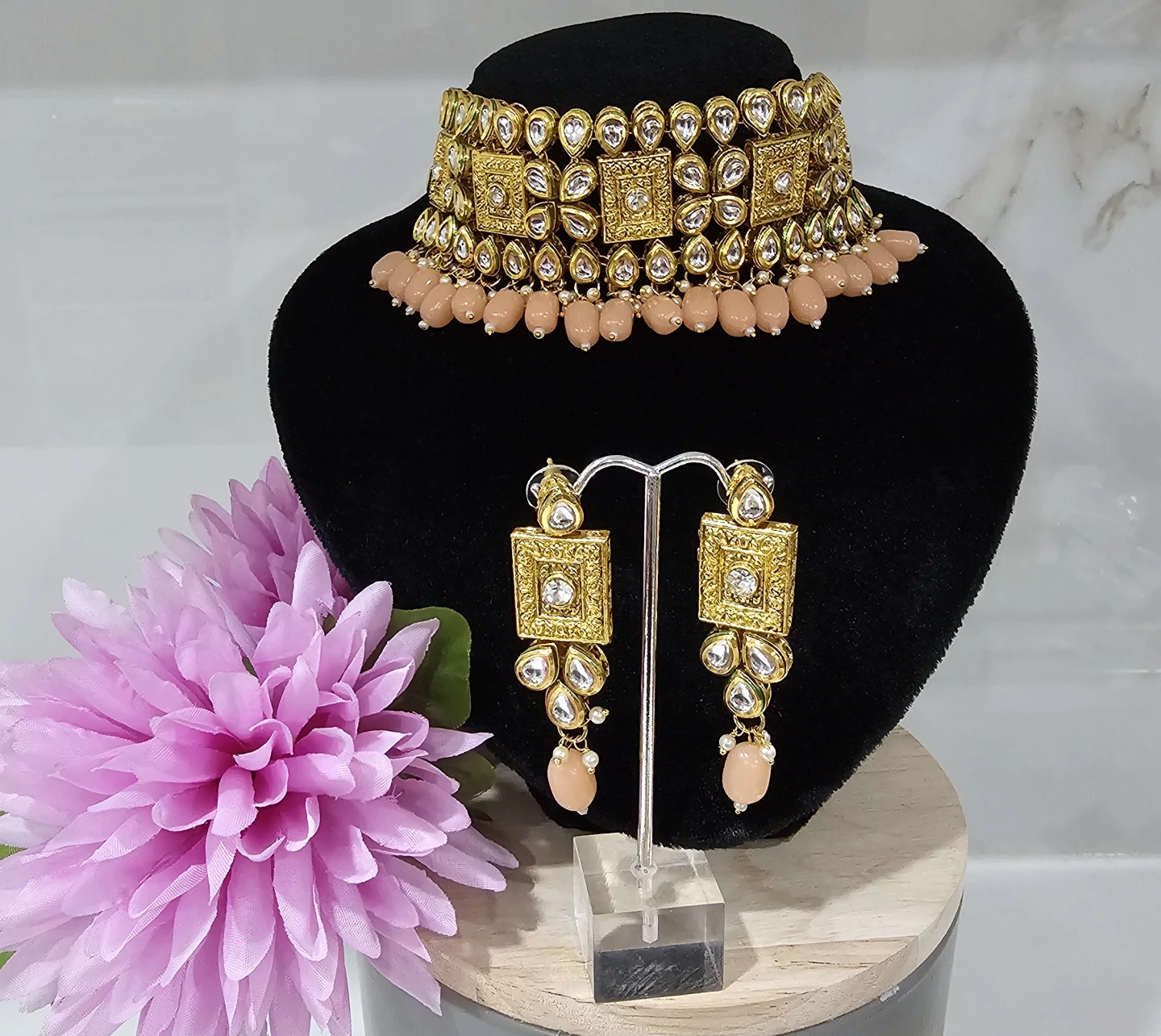 Gold-tone Choker Necklace and Earring Set with Peach Beads - photo 2