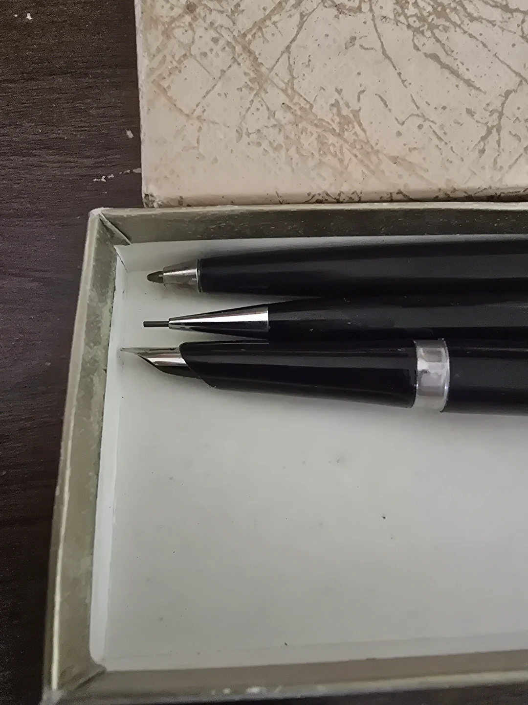 Waterman's Pen Set with Case - photo 2