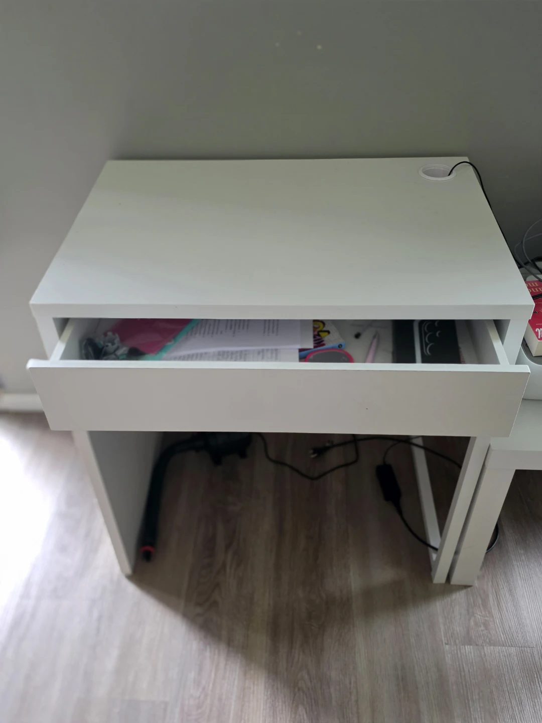 White Desk with Drawer
