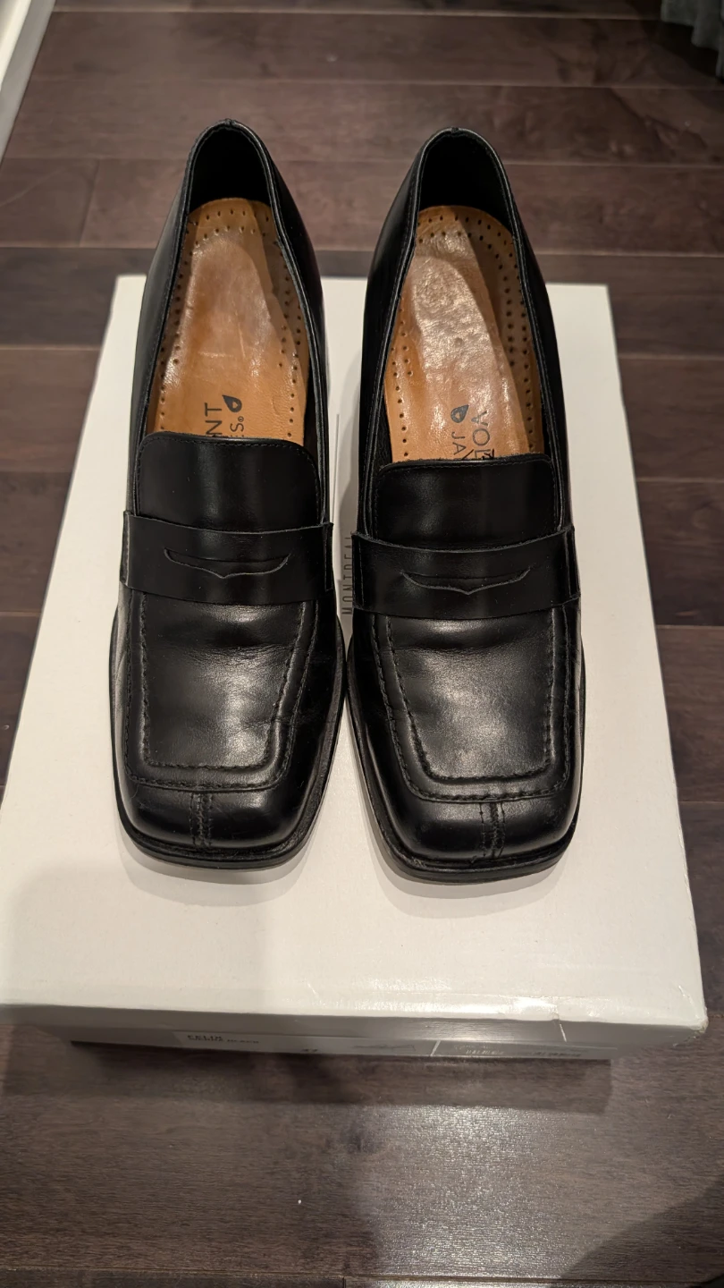 Genuine Leather Box Toe L'Intervalle Loafers - Size 38 - photo 2