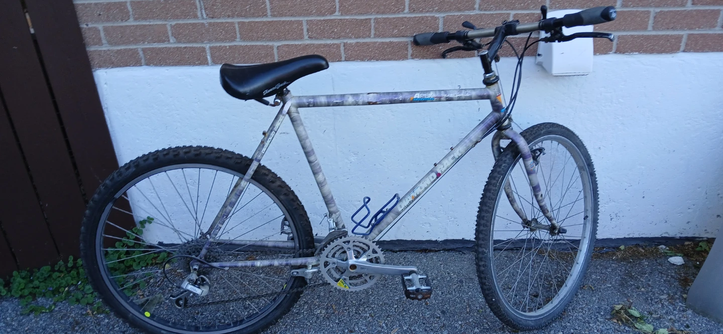 APEX Mountain Bike - photo 2