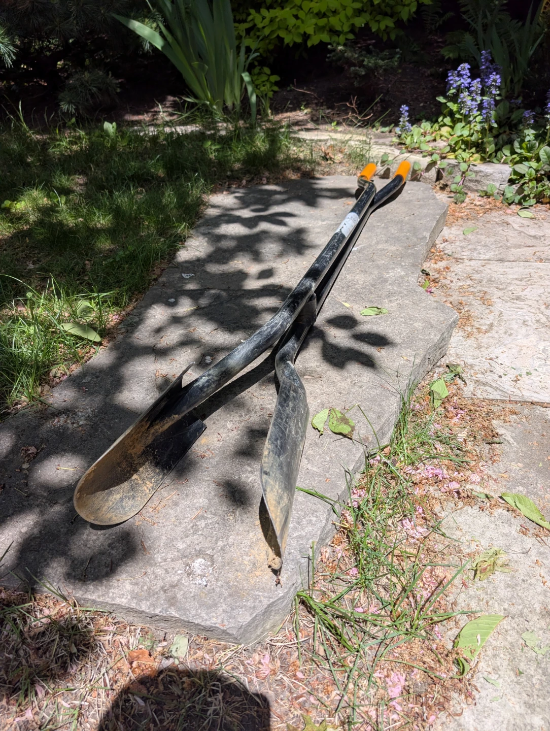 Fiskars post hole digger - photo 2