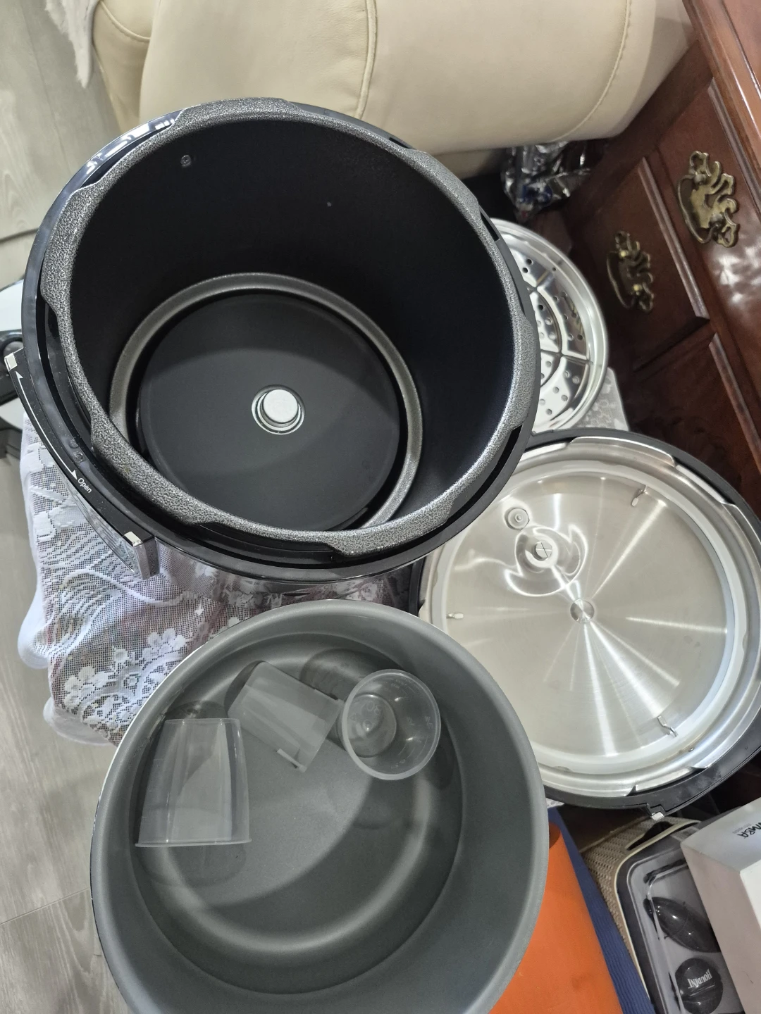 Starfrit 6-in-1 Electric Multi-Cooker - photo 4
