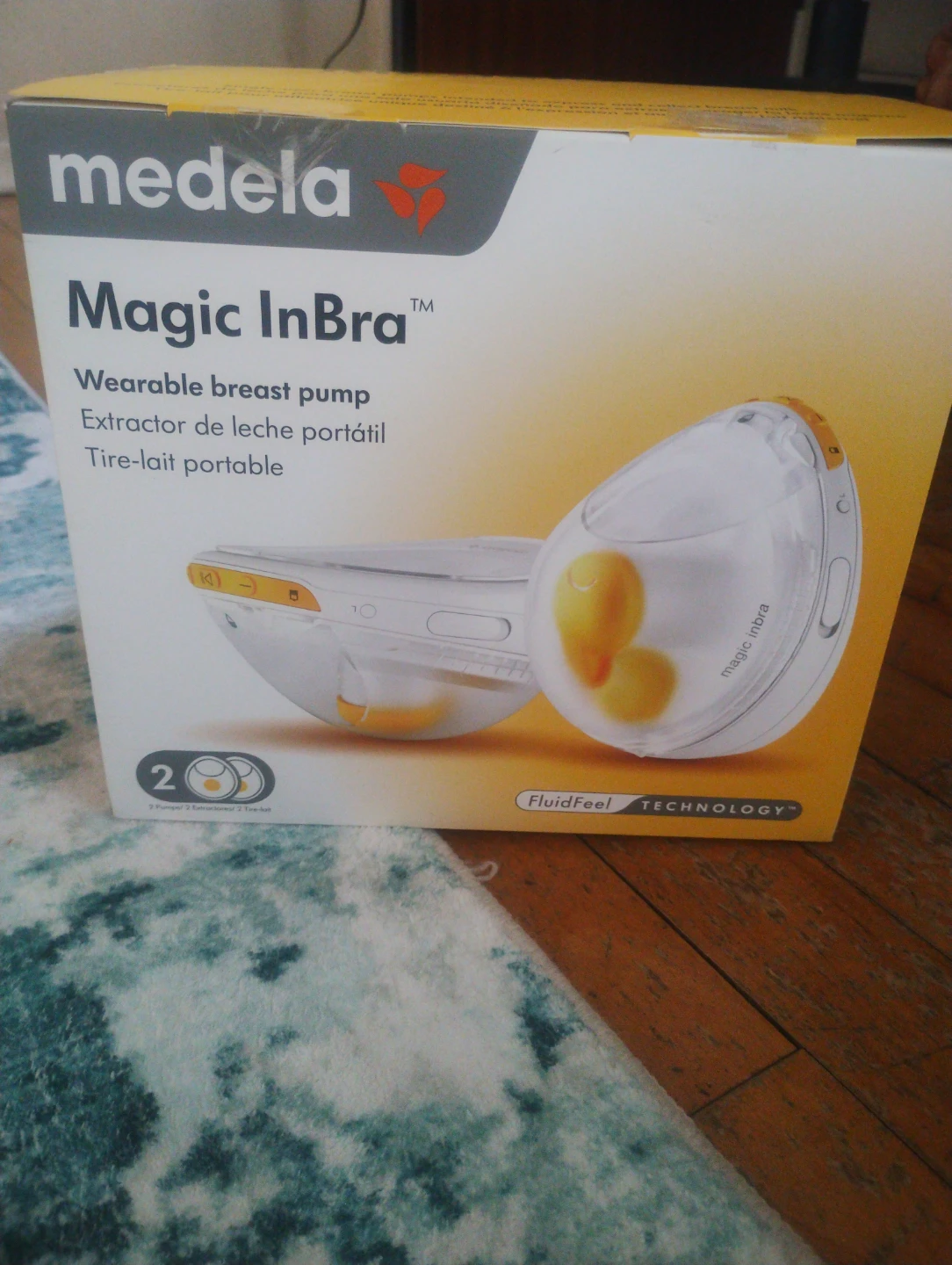 New Medela Magic Inbra Breast Pump - photo 2