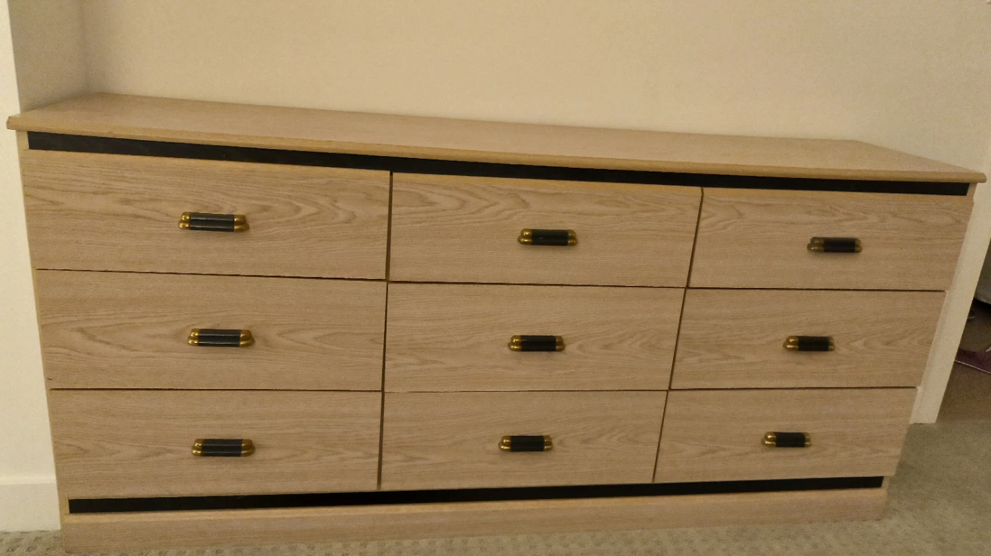 Light Wood Dresser with 9 Drawers - photo 2