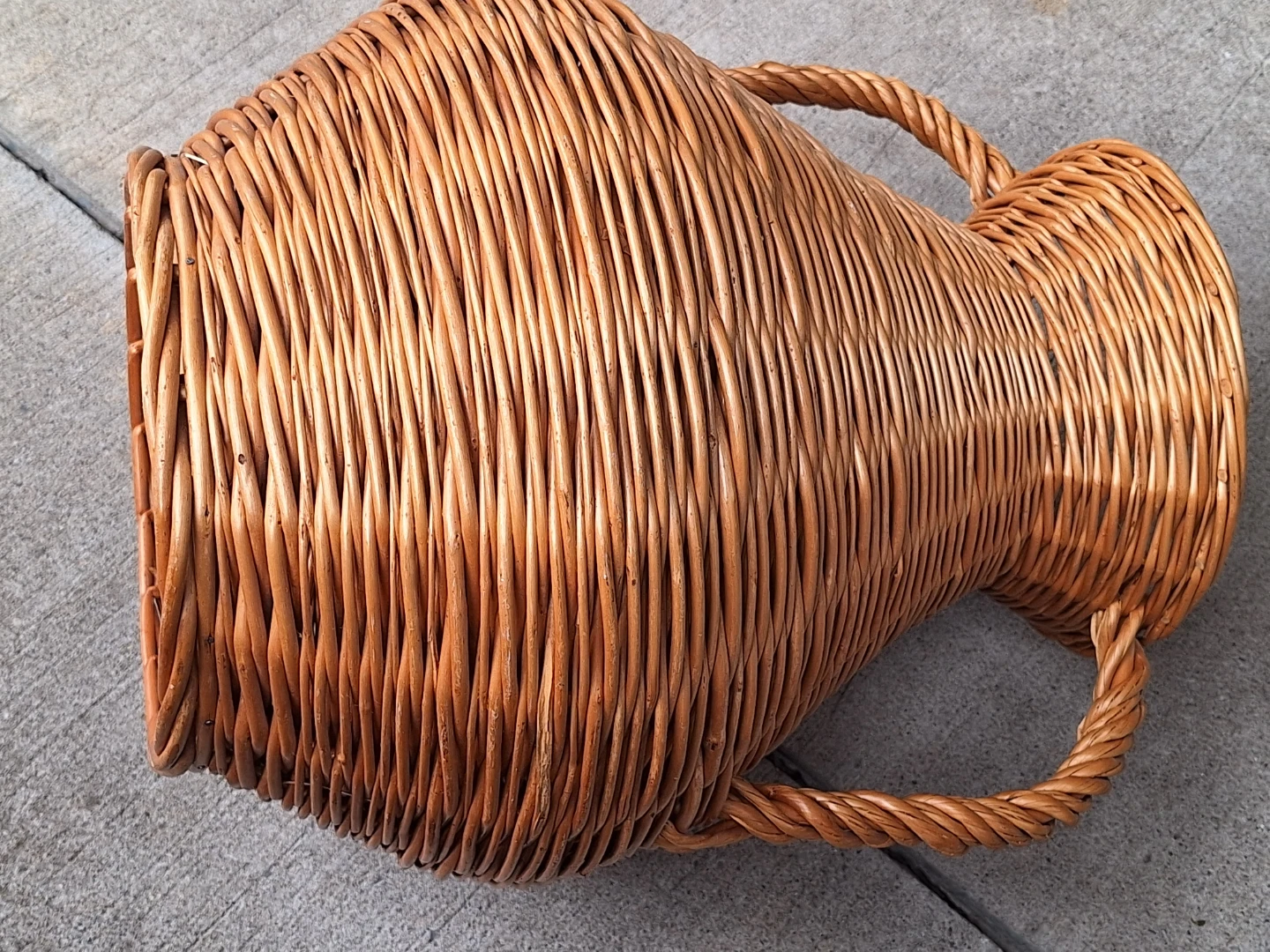 Wicker Vase with Handles - photo 2