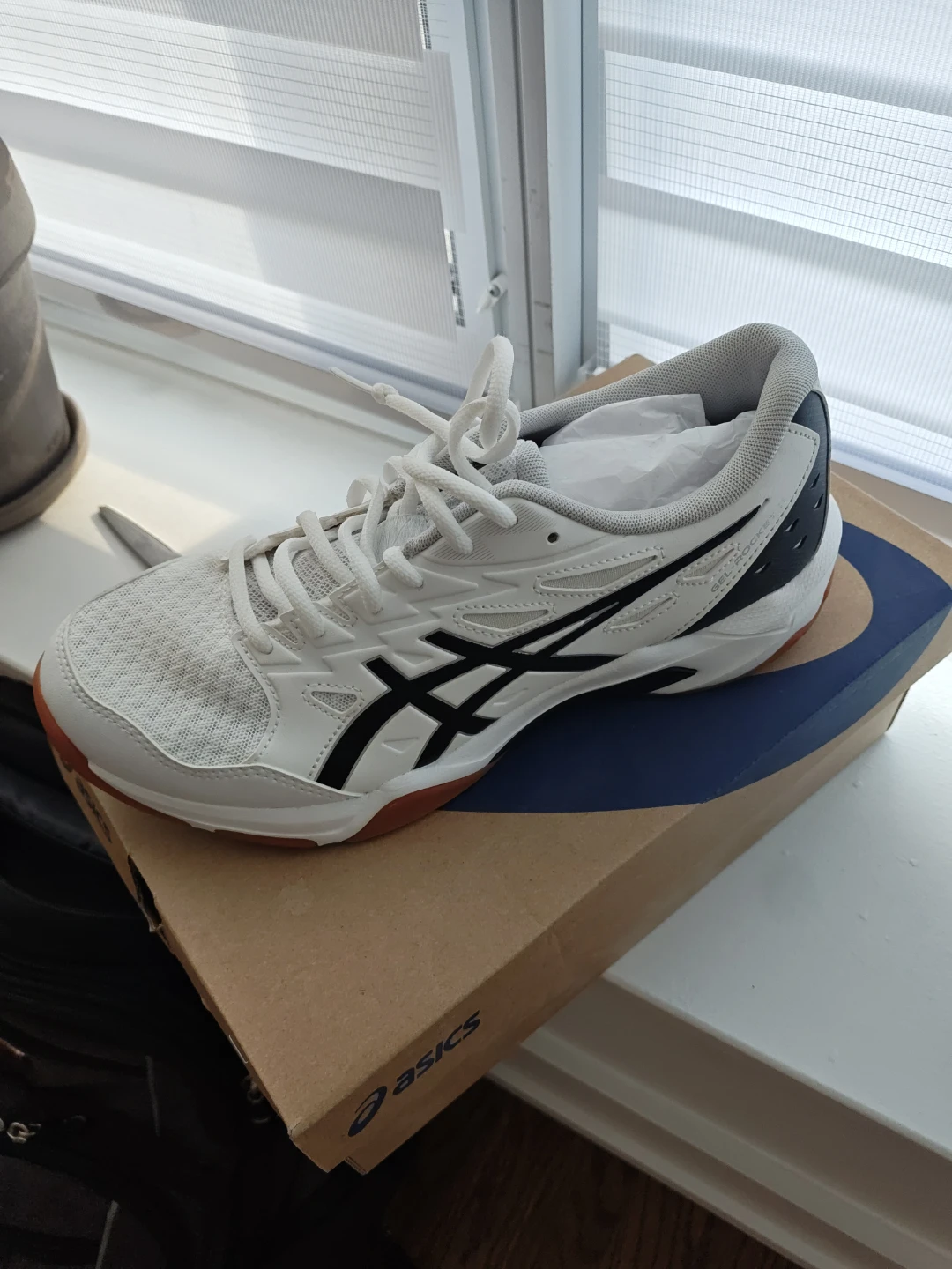 Asics Gel-Rocket 11 Men's White/Pure Silver Shoes - photo 4