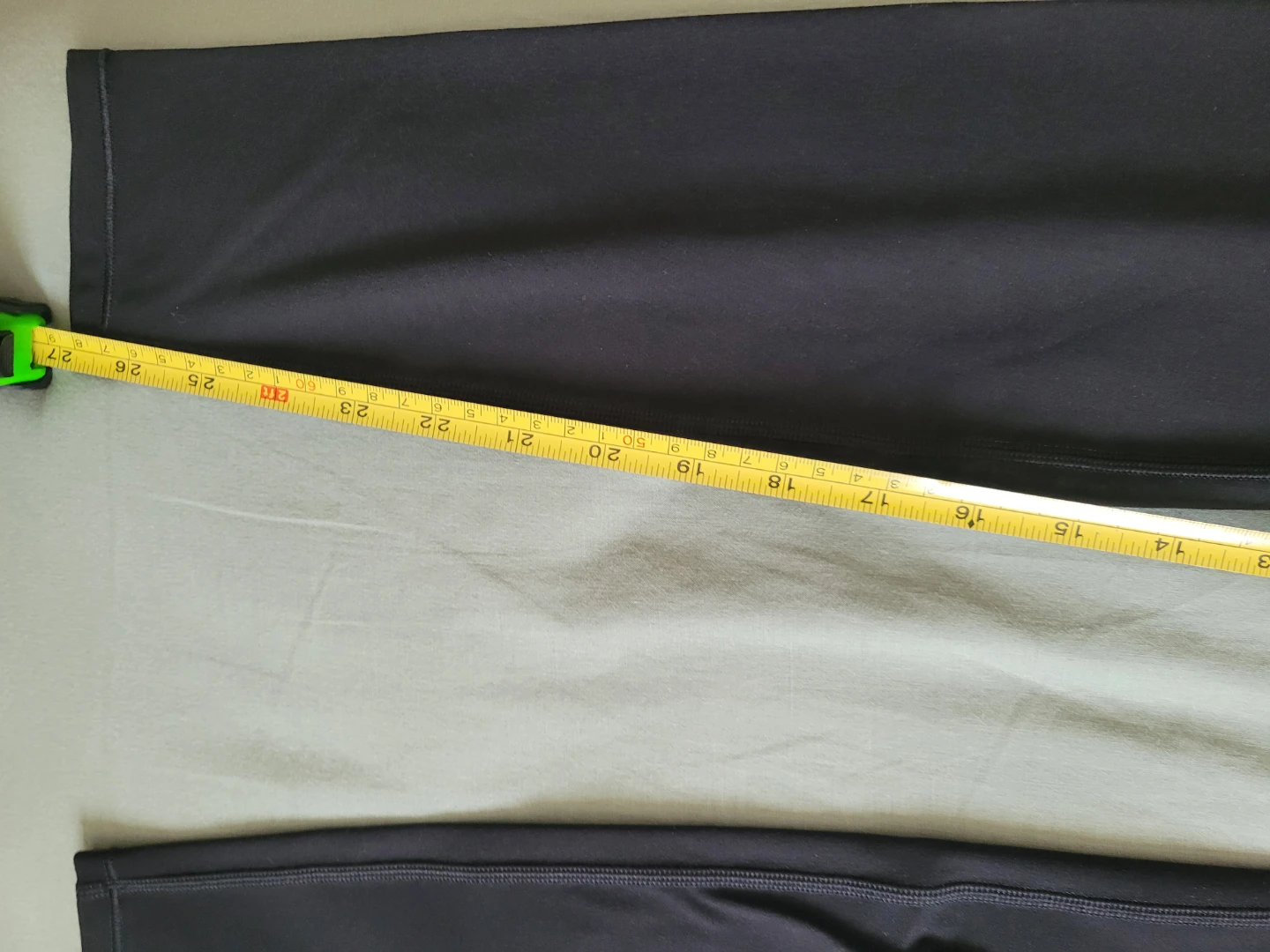 Vuori Black Athletic Low Rise Leggings Size S - photo 4