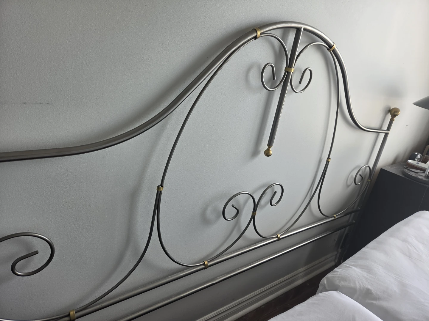 Metal Headboard with Scroll Design - photo 4