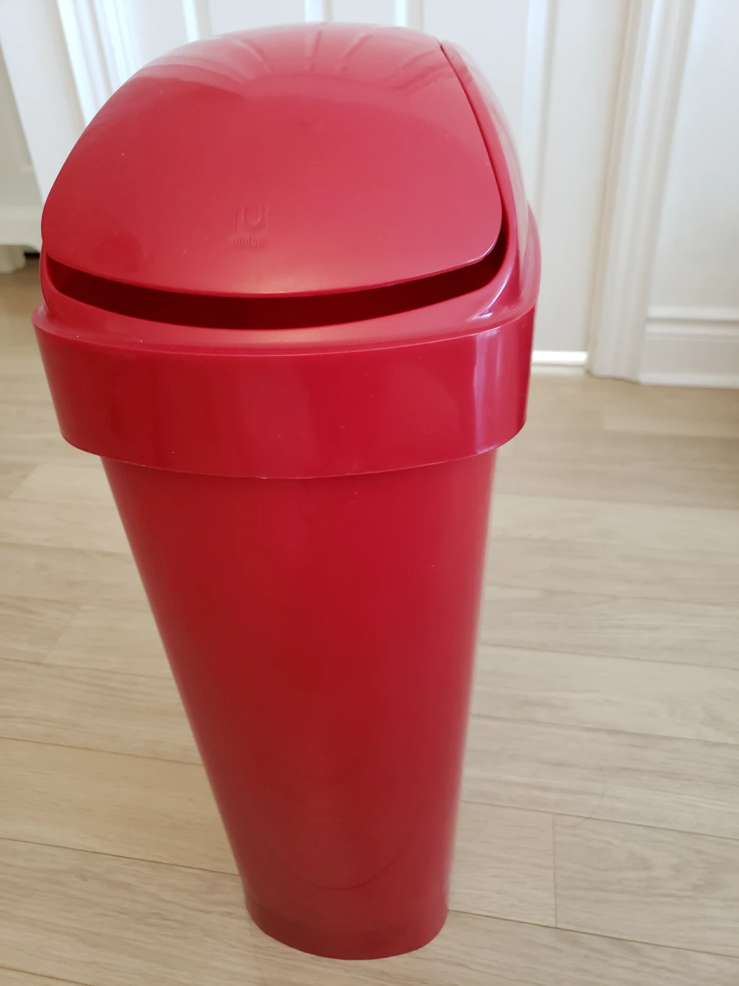 Umbra Trash Can (10 Gallon / 38L) - photo 2