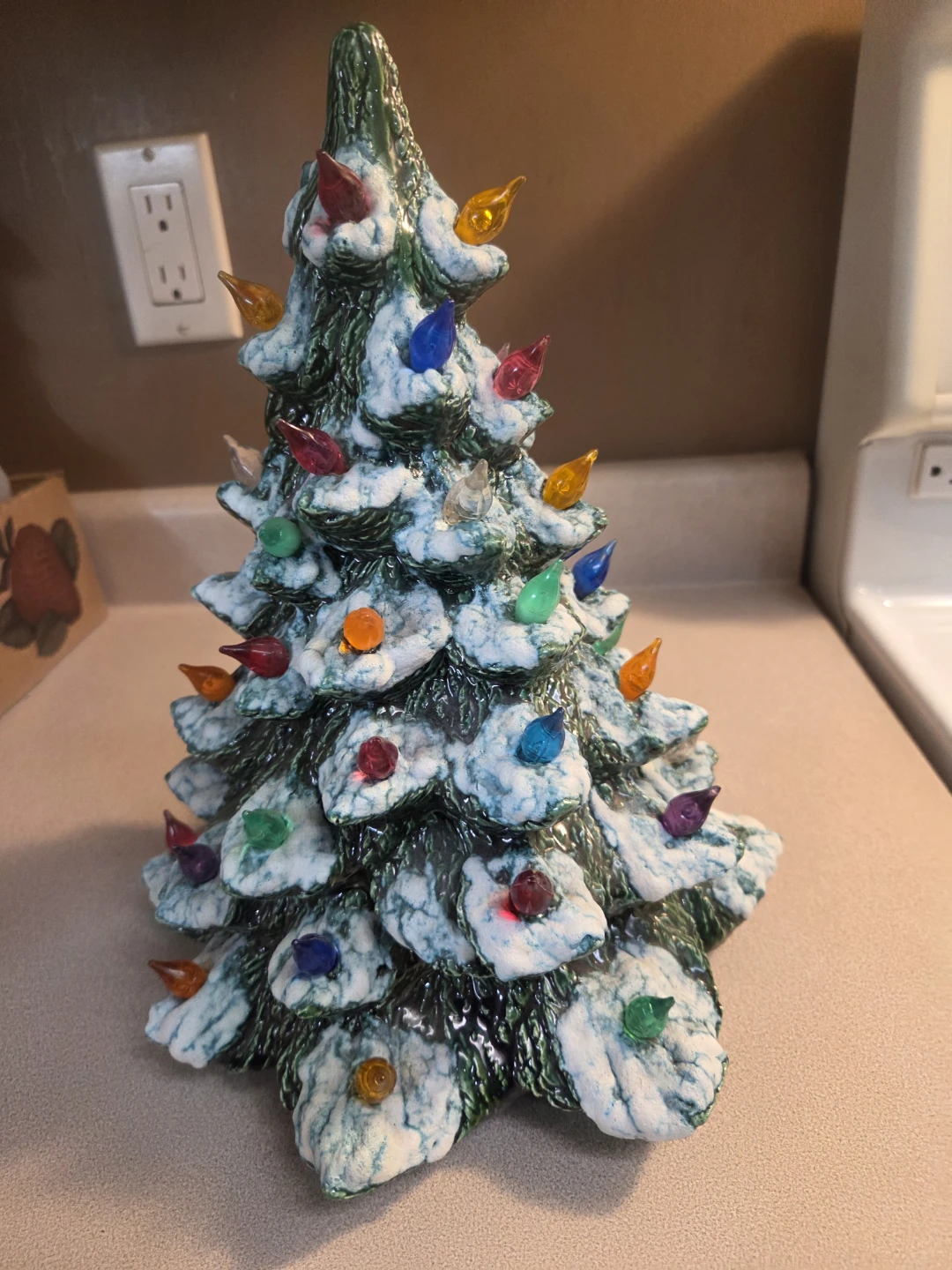 Ceramic Light-Up Christmas Tree
