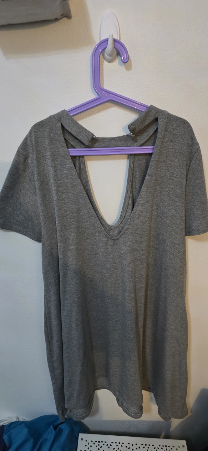 Torrid Grey Cutout T-Shirt - photo 2