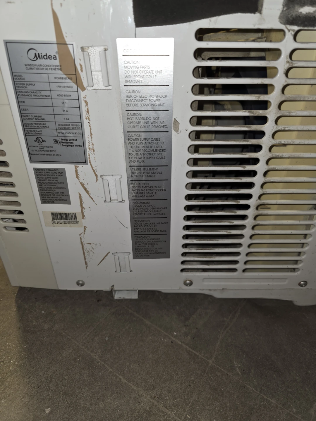 Window Air conditioner 6,000 BTU with remote - photo 2