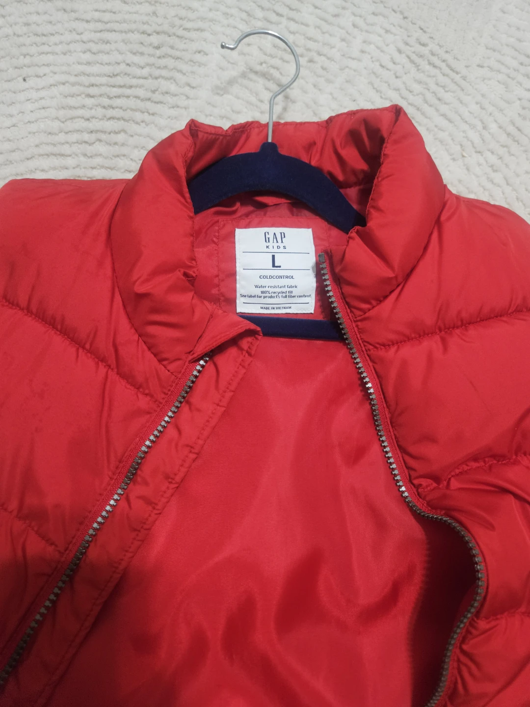 GAP Kids Red Puffer Vest Size 10    12  años - photo 4