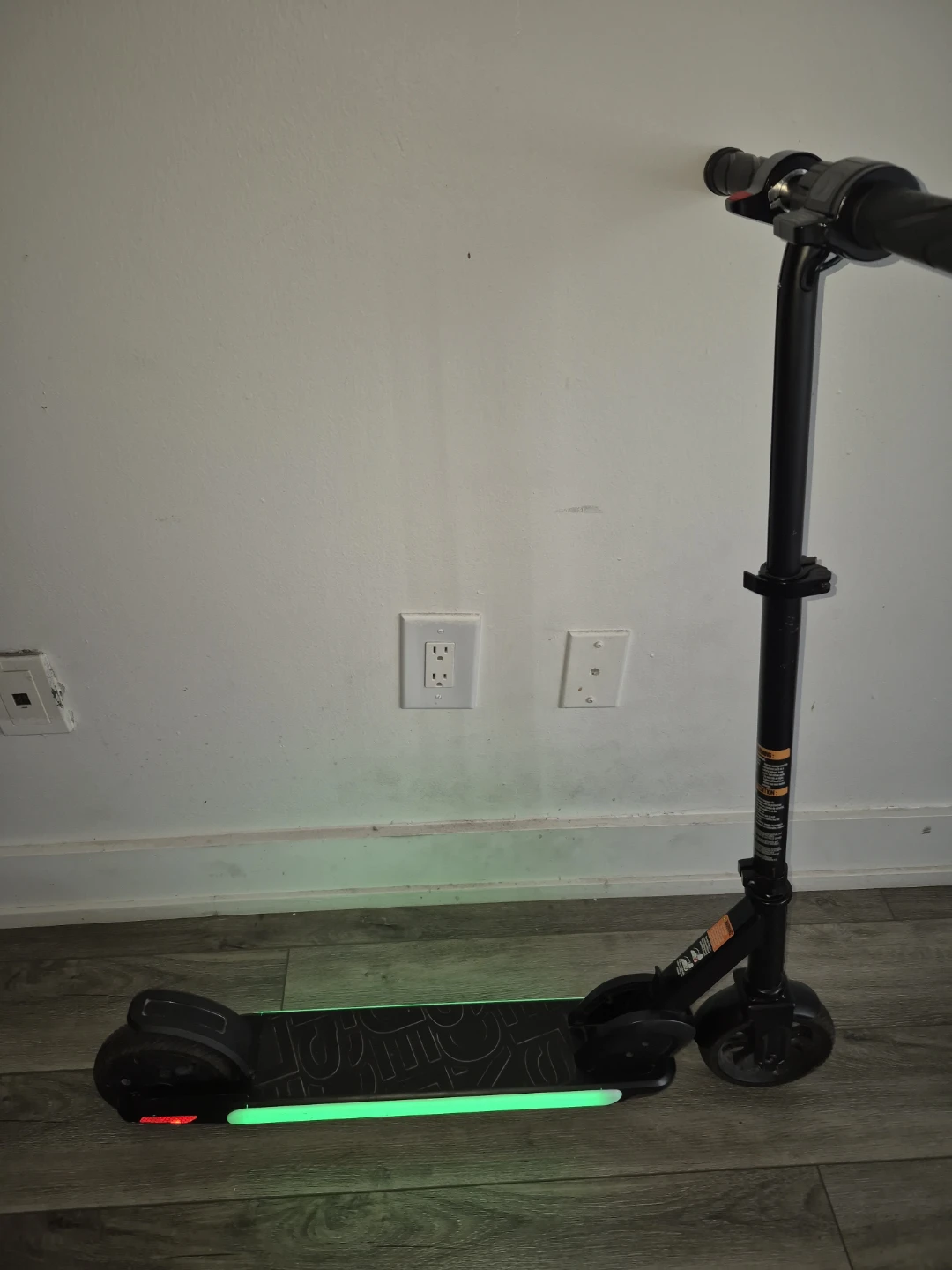 Kids Electric Scooter with LED Lights - photo 5