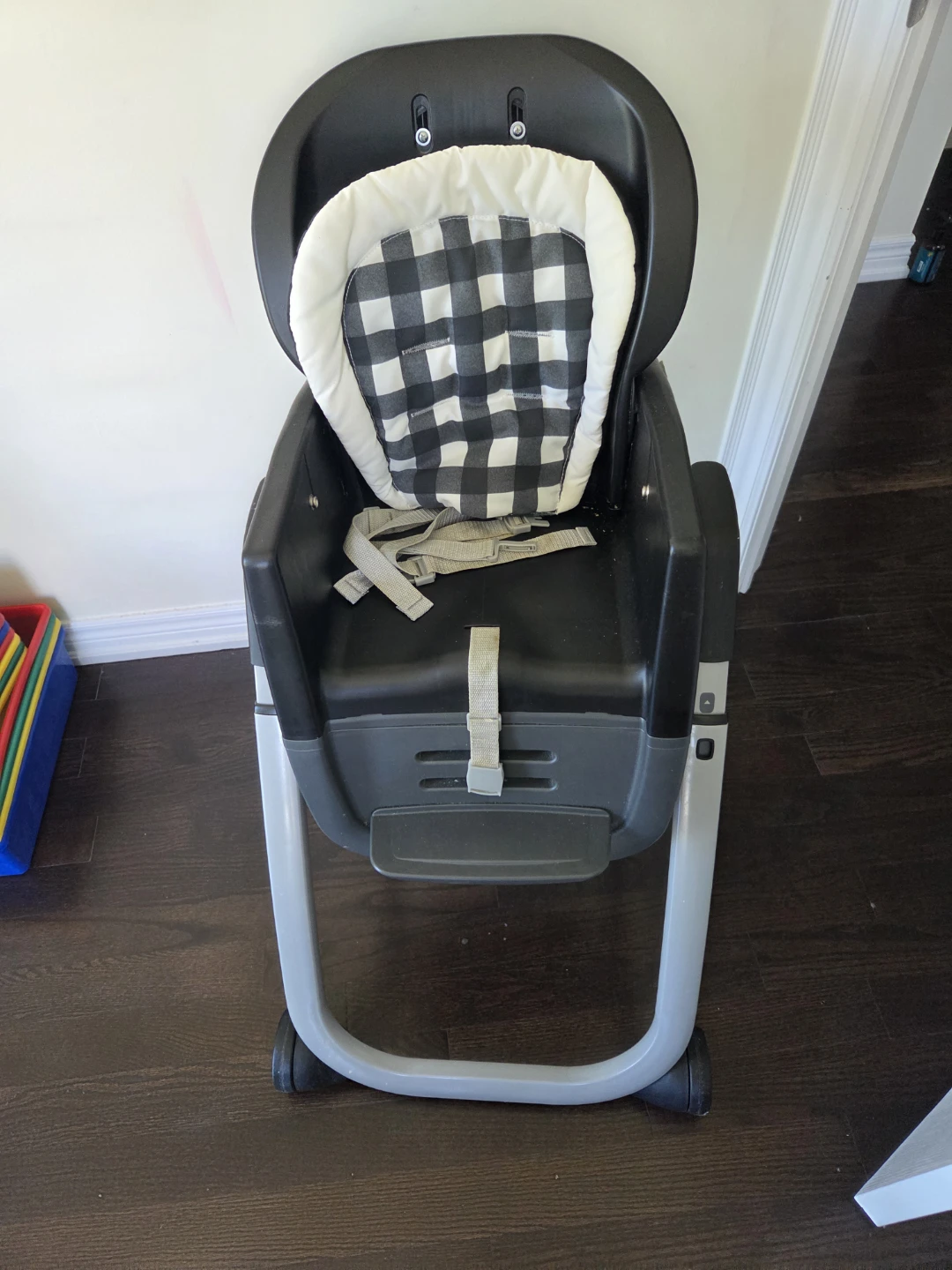 Graco High Chair with Tray - photo 2