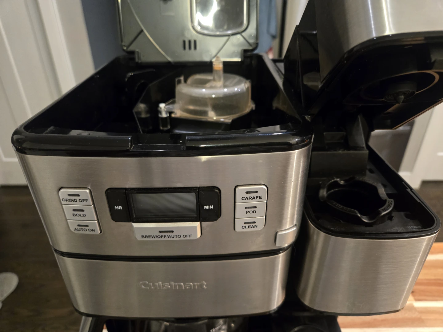 Cuisinart Coffee Maker with Grinder - photo 2