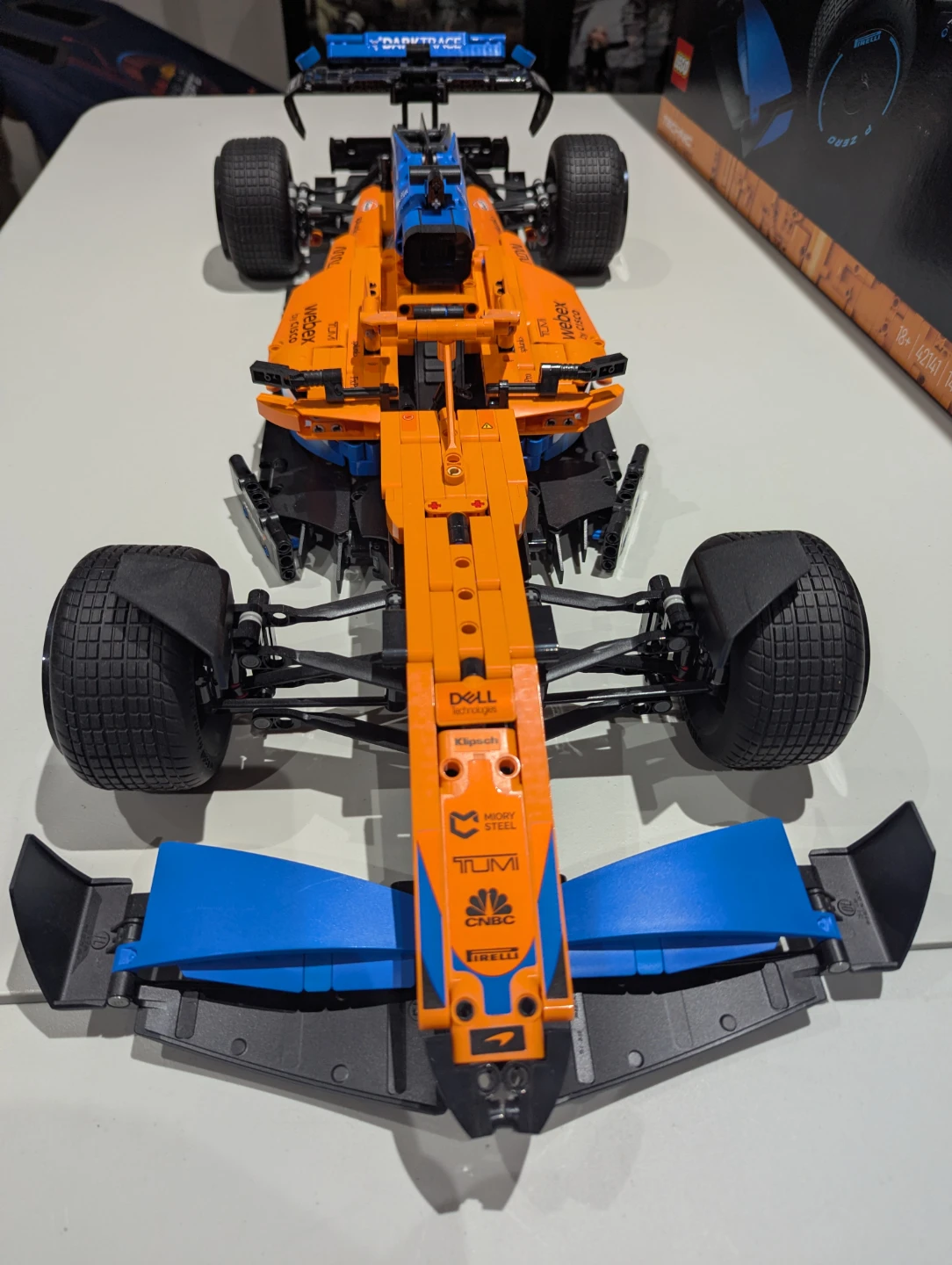 LEGO Technic McLaren Formula 1 Race Car - photo 2
