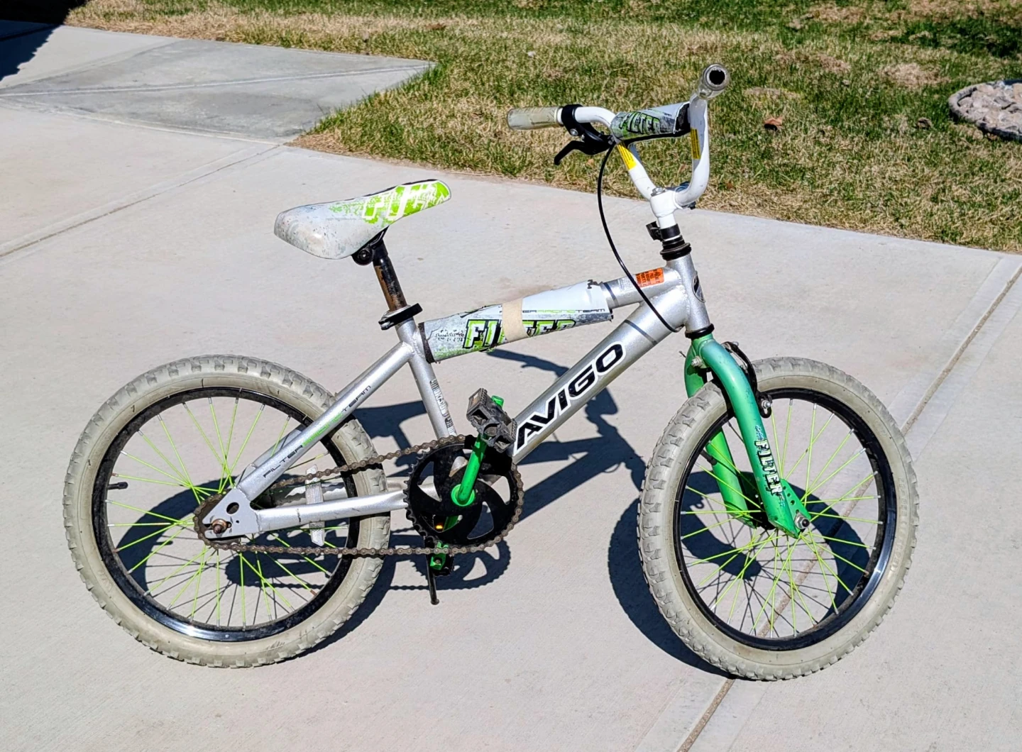 Avigo 18-Inch BMX Kids Bike - photo 2