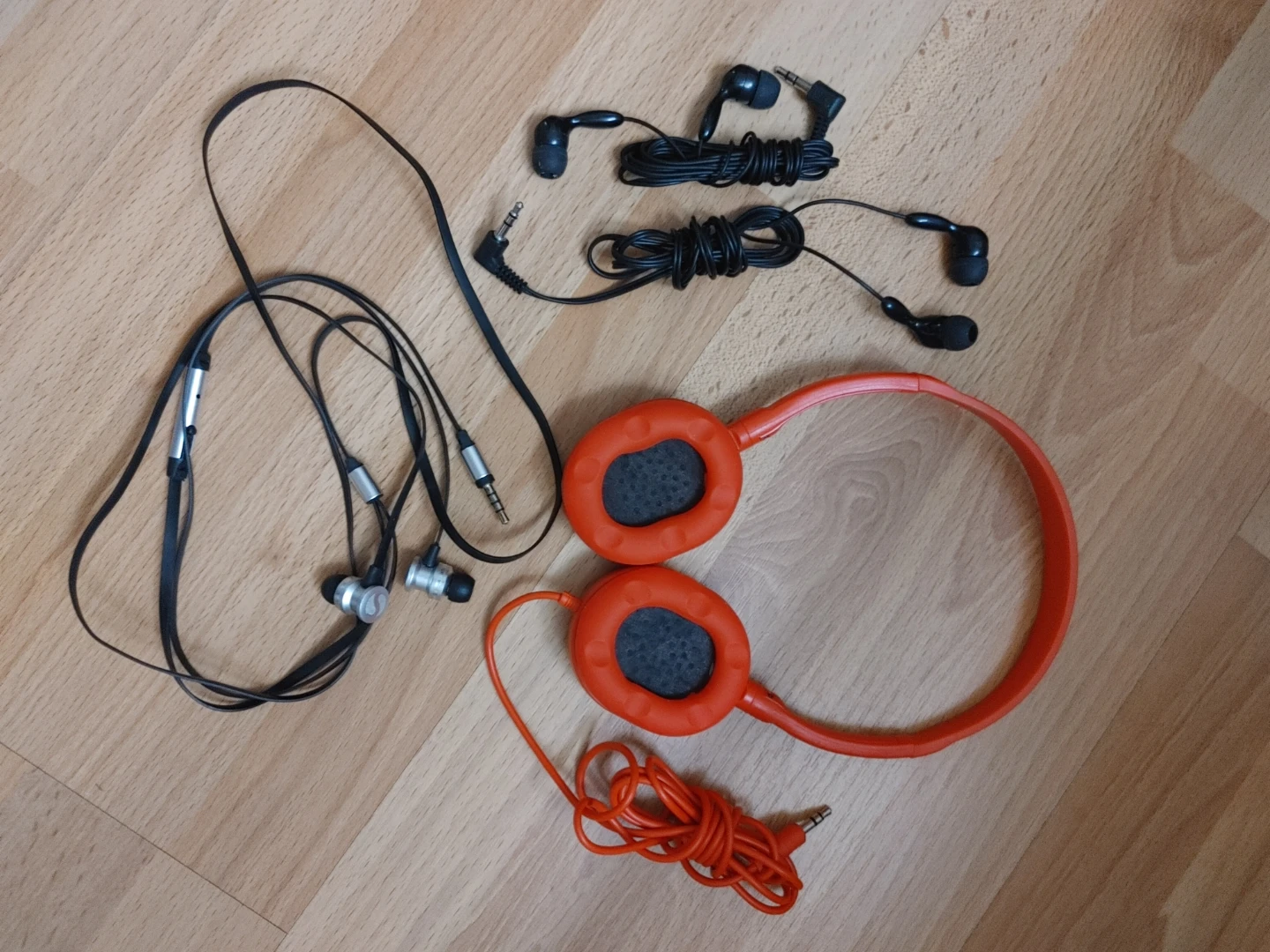 Headphones and Earbuds Bundle