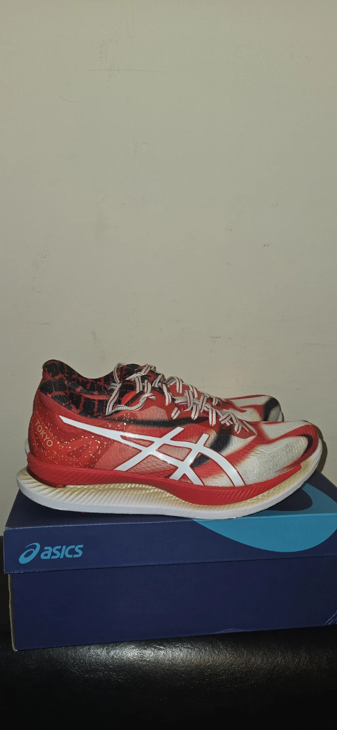 Red Asics Glide Ride Running Shoes: Tokyo Edition - photo 2