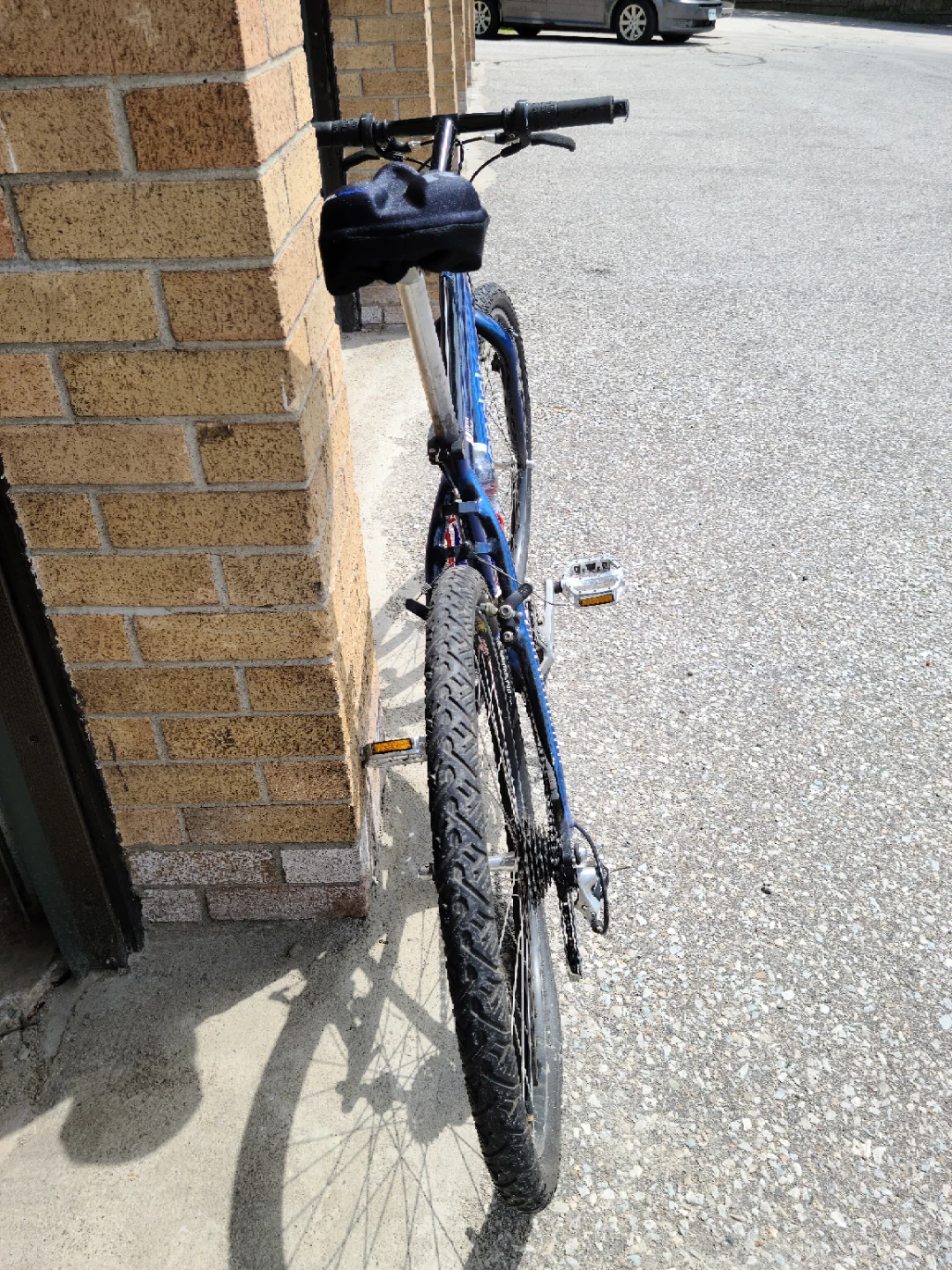 Cannondale M700 Mountain Bike - photo 2