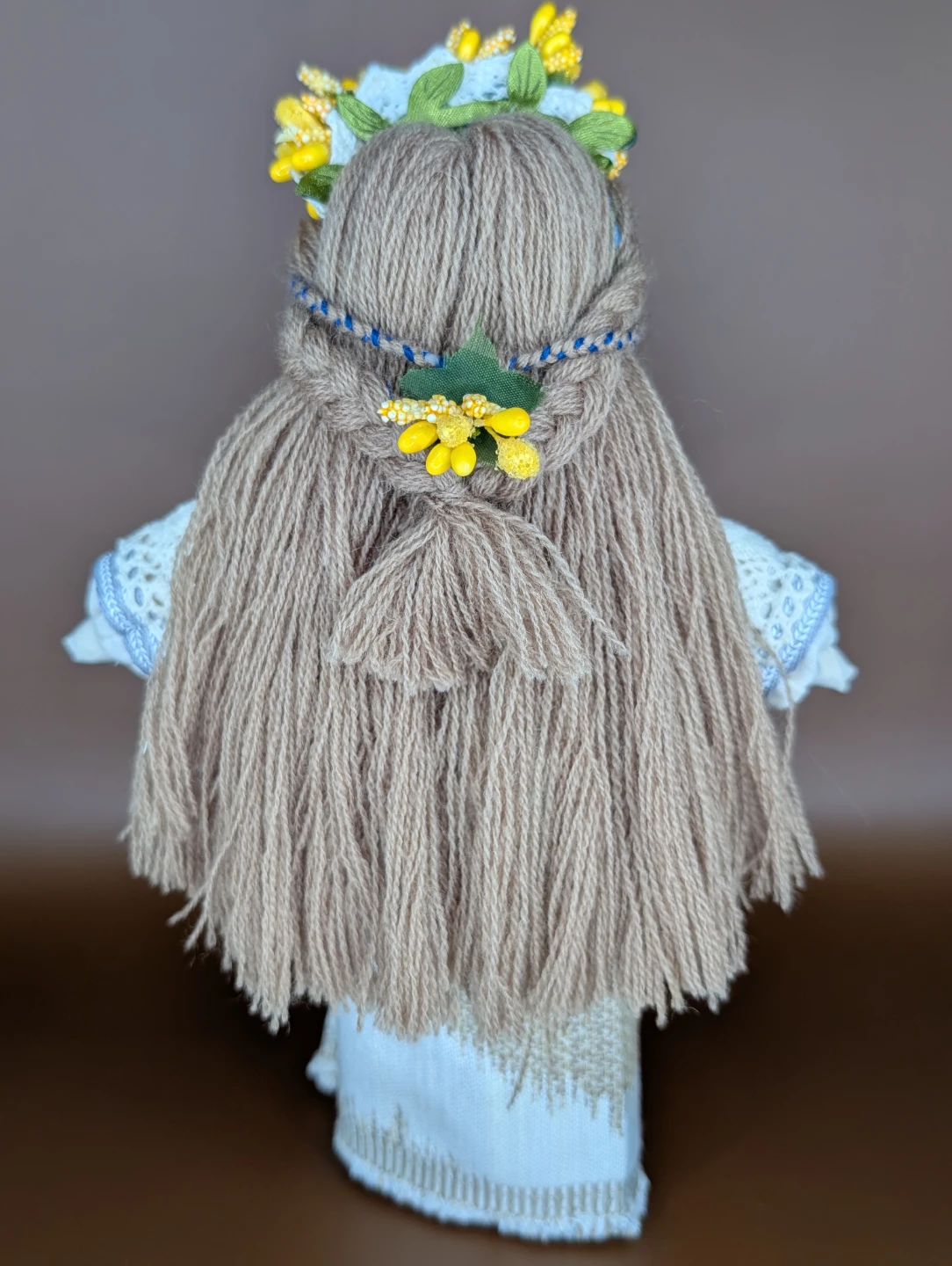 Handmade Beige Motanka Berehynia - Ukrainian heritage - photo 3