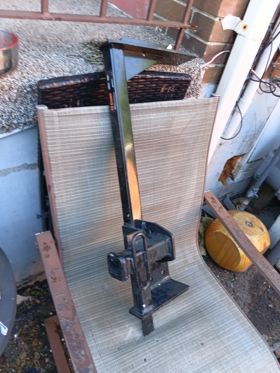 CURT Hitch Mounted Cargo Carrier