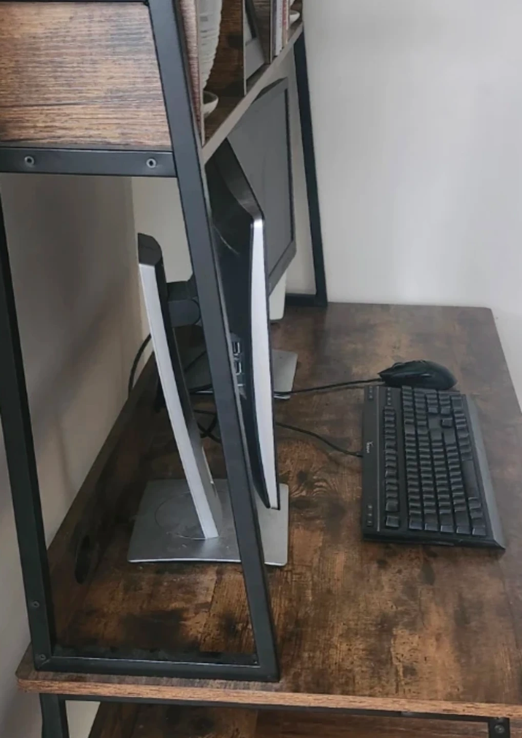 Two HP 20" LCD Displays - photo 2