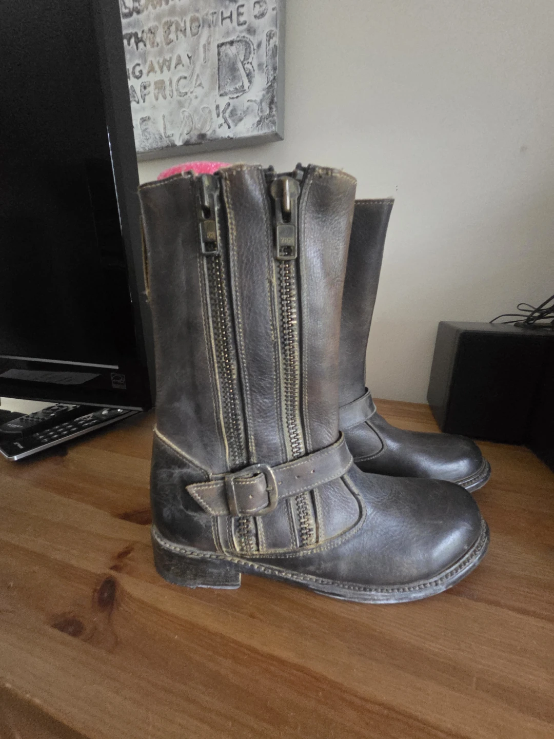 Brown Leather Zipper Buckle Boots - photo 3