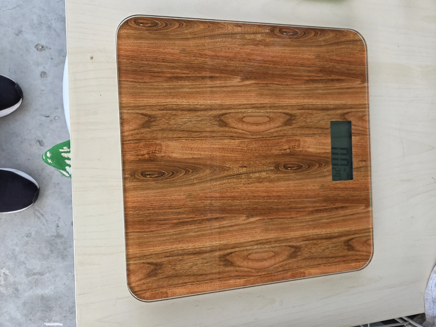 Digital Bathroom Scale - Wood Grain Finish - photo 2