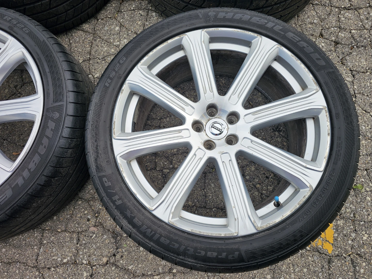 VOLVO XC90 O.E.M RIMS AND ALL SEASON TIRES 275/40 R21 - photo 5