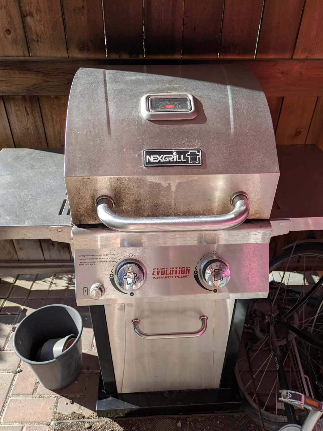 BBQ + Propane tank + Accessories + Cover - photo 5