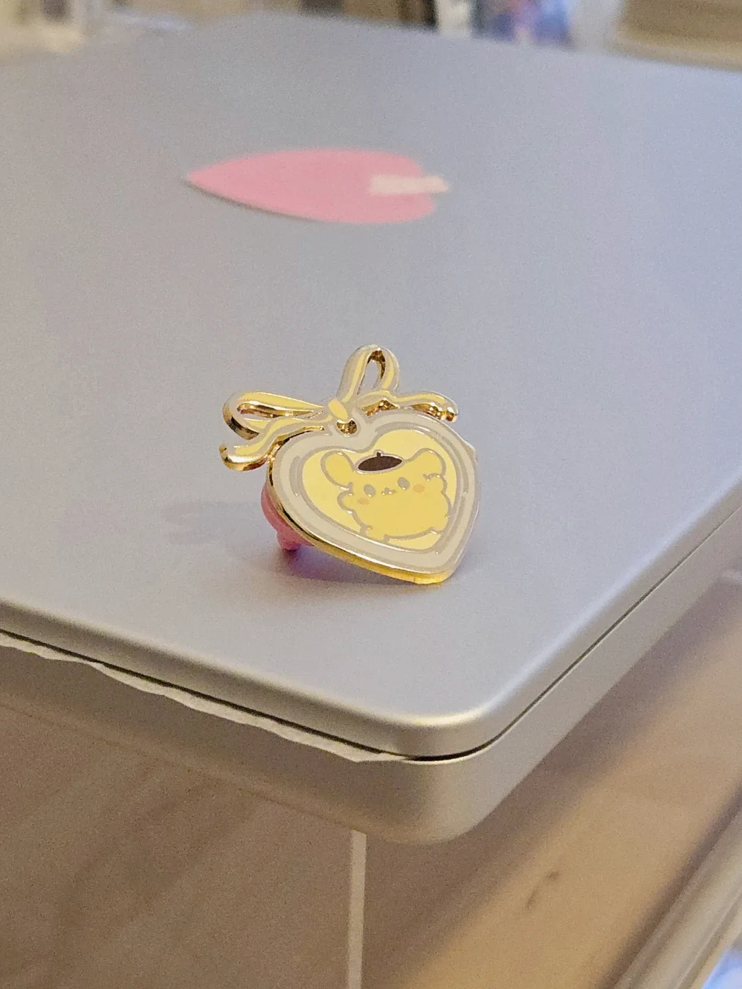 Heart Shaped PomPomPurin Enamel Pin - photo 2
