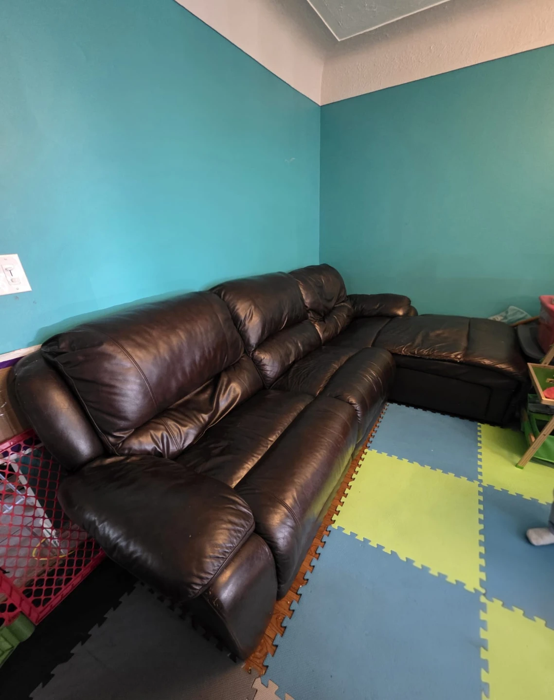 Dark Brown Leather Sectional Sofa