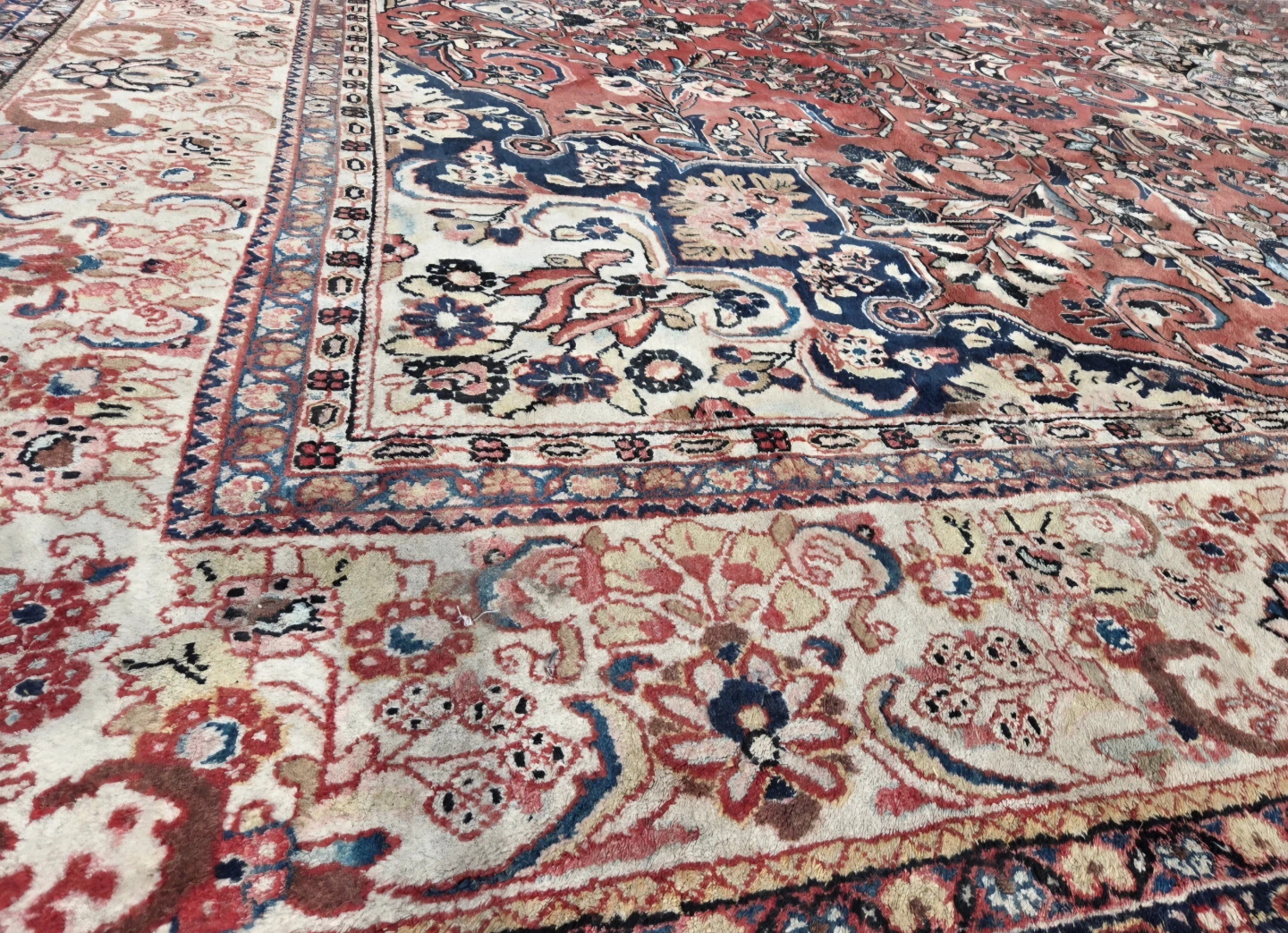 XXL Vintage Persian Hand-Knotted Wool Area Rug ((18'4 × 11')) - photo 4