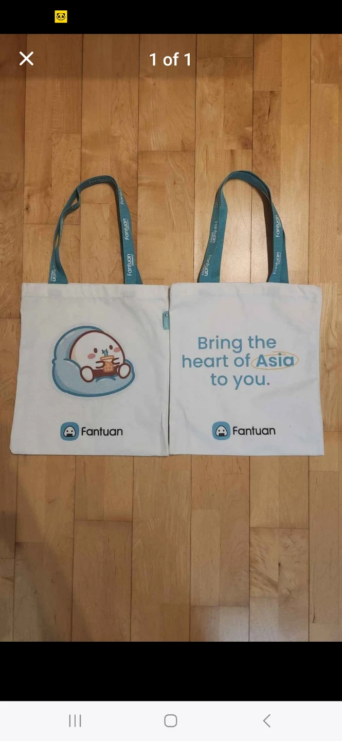Fantuan Tote Bags